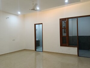 Room in 3 BHK Villa at Vip Road – for Sale