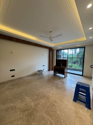 3 BHK Builder Floor For Rent in Sector 52