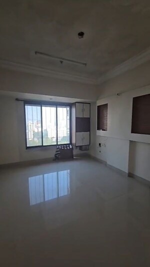 Bedroom in 2 BHK Apartment at Chembur – for Rent