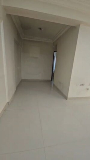 Living Room in 2 BHK Apartment at Chembur – for Rent