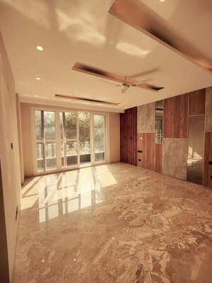 Building Lobby in 4 BHK Builder Floor at Nirvana Country – for Rent