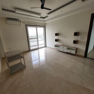 Living Room in 3 BHK Builder Floor at Sector 57 – for Rent