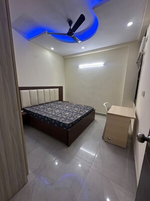Team Area in 1 BHK Builder Floor at Sector 56 – for Rent