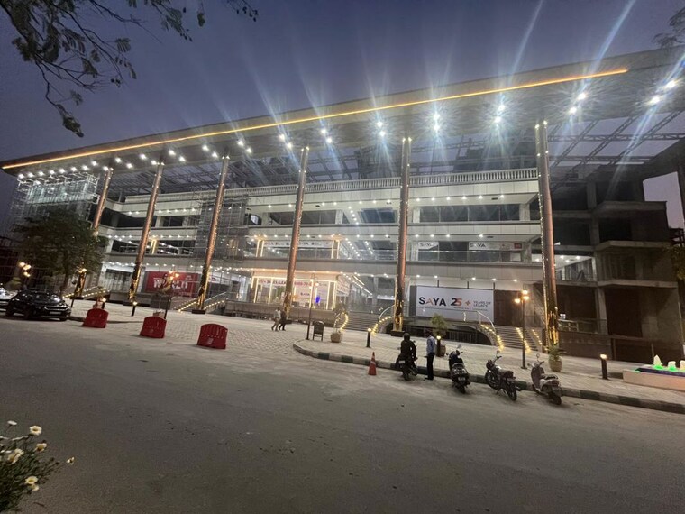  Parking, jaypee-greens-kingswood-oriental 5 Bedroom 5080 Sq.Ft. Villa In Sector 128 Noida 10792875
