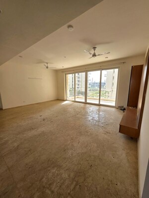 3.5 BHK Apartment For Rent in Vatika Sovereign Park, Sector 99