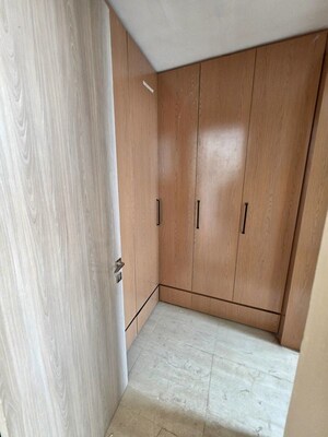 Room in 3.5 BHK Apartment at Vatika Sovereign Park, Sector 99 – for Rent