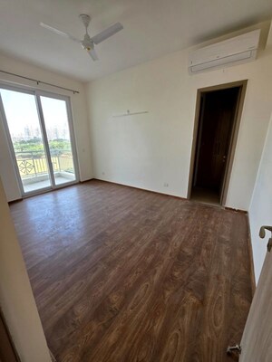 Room in 3.5 BHK Apartment at Vatika Sovereign Park, Sector 99 – for Rent