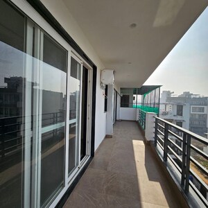 Balcony in 3 BHK Builder Floor at Sector 57 – for Rent