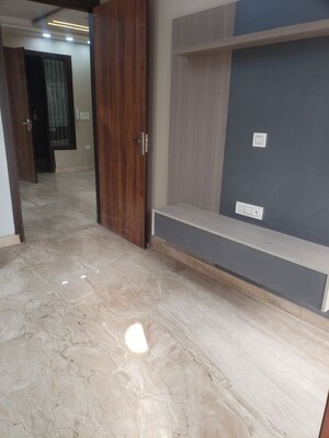 3 BHK Builder Floor For Sale in Shiv Nagar