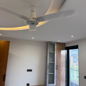 Bedroom in 3 BHK Builder Floor at Sector 55 – for Rent