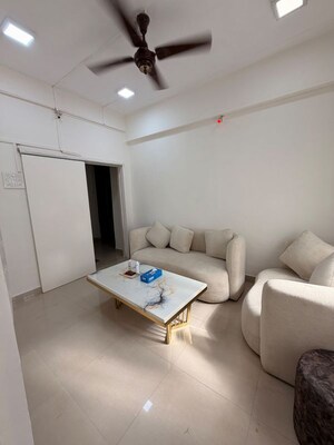 Bathroom in 1 BHK Apartment at Upper Worli – for Rent