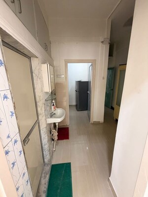 Bathroom in 1 BHK Apartment at Upper Worli – for Rent