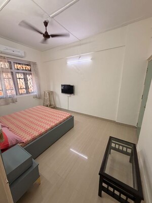Room in 1 BHK Apartment at Upper Worli – for Rent