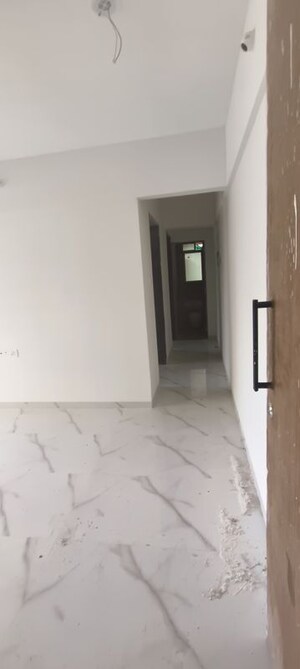Room in 1 BHK Apartment at Paradigm Zenith Pushpanjali Residency Phase III, Ghodbunder Road – for Rent