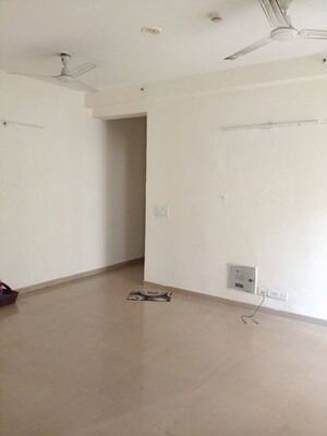 Room in 3 BHK Apartment at Mahagun My Woods, Sector 16c Greater Noida – for Sale