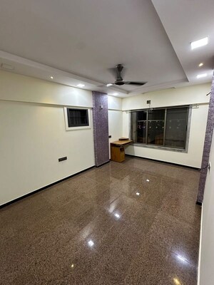 Room in 3 BHK Apartment at Ic Colony – for Rent
