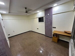 Room in 3 BHK Apartment at Ic Colony – for Rent