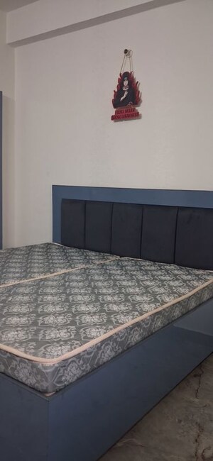 Staircase in 1 RK Builder Floor at Sector 52 – for Rent
