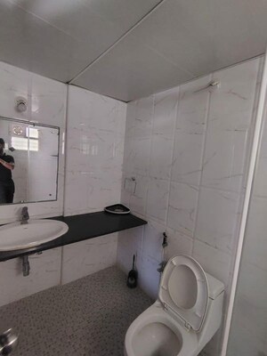 Bathroom in 2.5 BHK Apartment at Shriram Summitt, Electronic City Phase I – for Rent