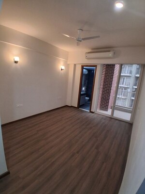 4 BHK Apartment For Rent in Adani Samsara Vilasa, Sector 63