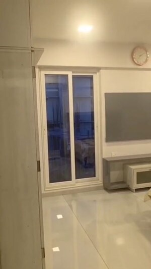 Living Room in 3 BHK Apartment at Chembur – for Rent