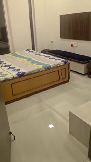 Bedroom in 3 BHK Apartment at Chembur – for Rent