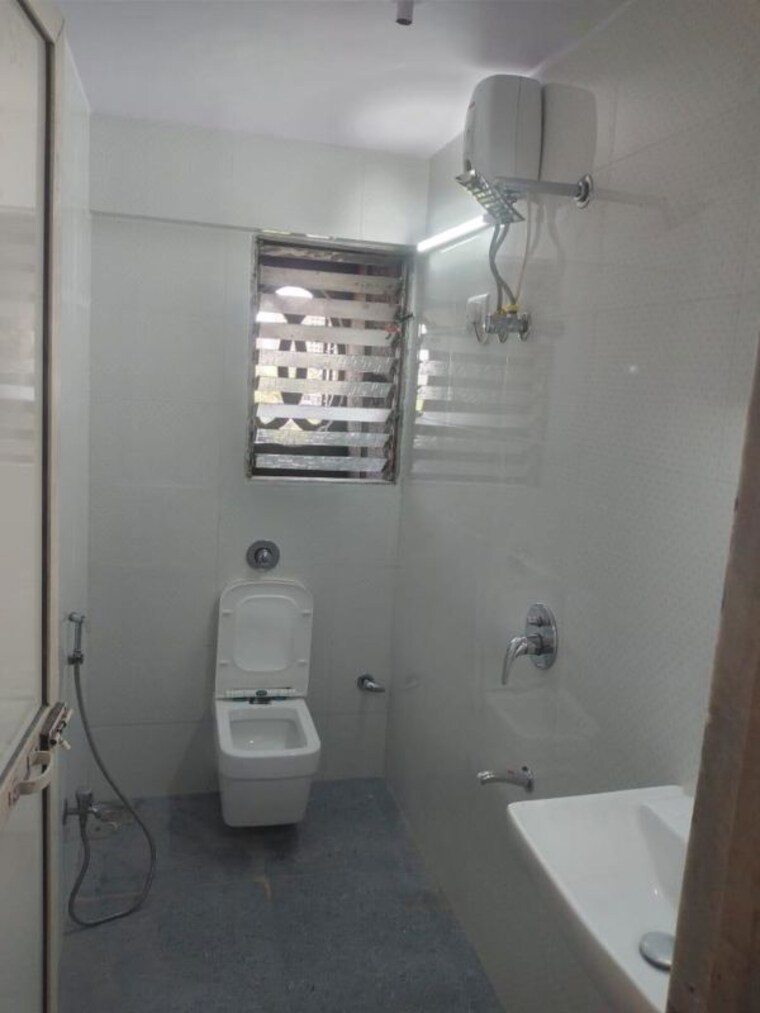 Bathroom, garodia-mannat-towers 1 Bedroom 600 Sq.Ft. Apartment In Chembur Mumbai 10793065