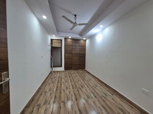 Bedroom in 2 BHK Builder Floor at Chattarpur – for Rent