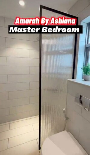 Bathroom in 3 BHK Builder Floor at Signature Global City 92, Sector 92 – for Rent