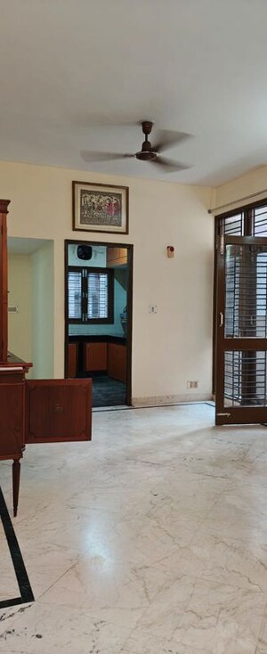 Room in 3 BHK Apartment at Dwarka – for Rent