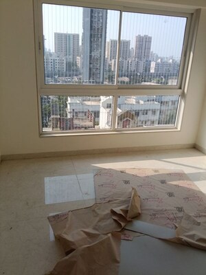 Room in 2 BHK Apartment at Sadguru Avenue, Dahisar East – for Rent