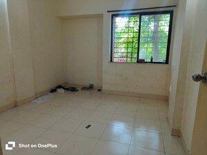 Room in 2 BHK Apartment at Prasun Plaza, Viman Nagar – for Rent