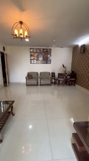 Living Room in 2 BHK Apartment at Chembur – for Rent