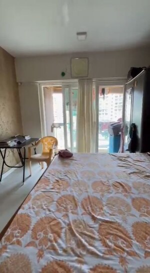 Bedroom in 2 BHK Apartment at Chembur – for Rent