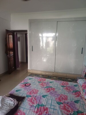Master Bedroom in 4 BHK Apartment at Parsvnath Panorama, Sector Swarn Nagri – for Rent