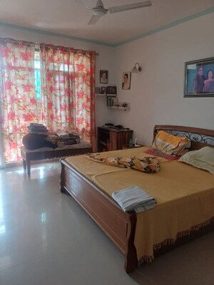 Bedroom in 4 BHK Apartment at Parsvnath Panorama, Sector Swarn Nagri – for Rent