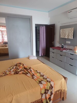 Bedroom in 4 BHK Apartment at Parsvnath Panorama, Sector Swarn Nagri – for Rent