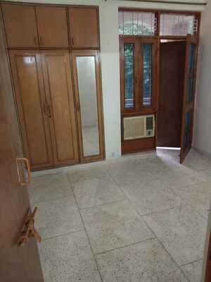 Room in 3 BHK Apartment at Dwarka – for Rent