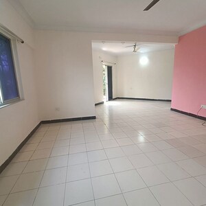 Room in 2 BHK Apartment at Atur James Court, Viman Nagar – for Rent