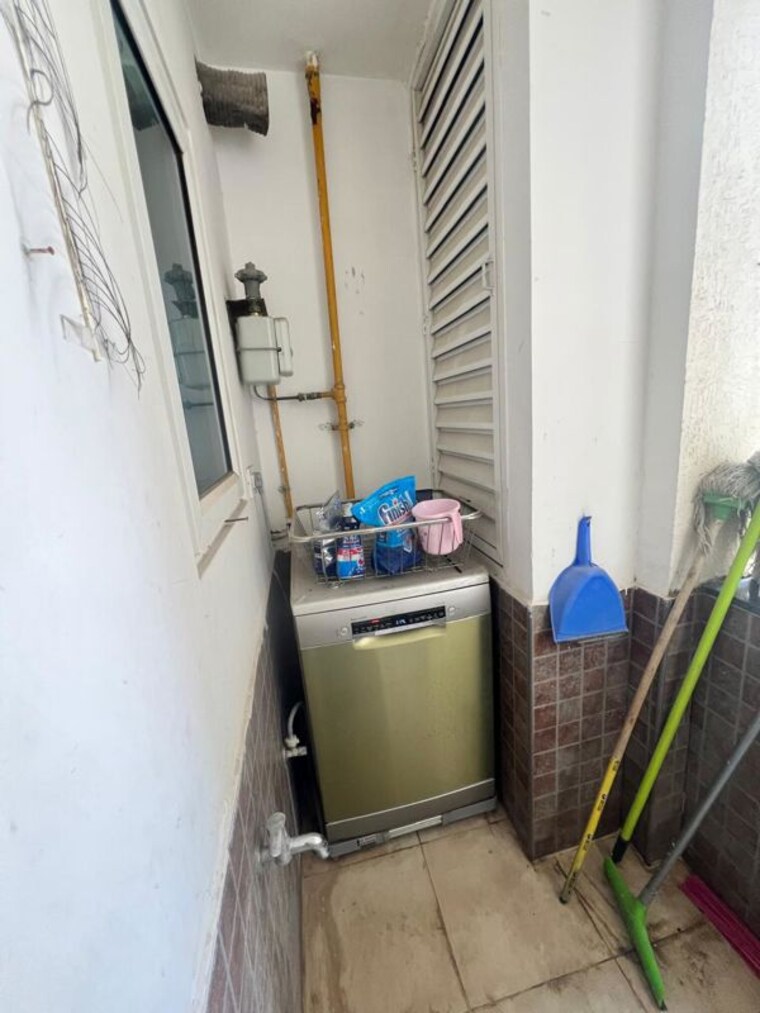 Balcony, aparna-sarovar-grande 3 Bedroom 2100 Sq.Ft. Apartment In Nallagandla Hyderabad 10793172