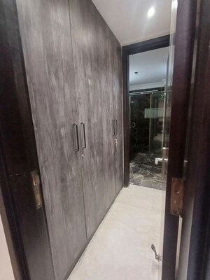 4 BHK Builder Floor For Rent in Nehru Enclave
