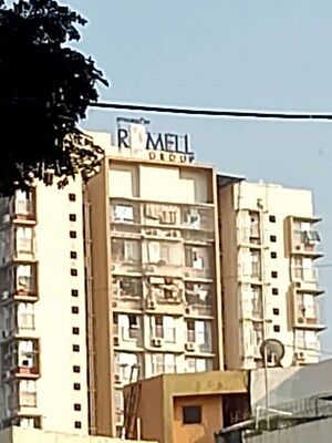 2 BHK Apartment For Rent in Romell Allure, Borivali East