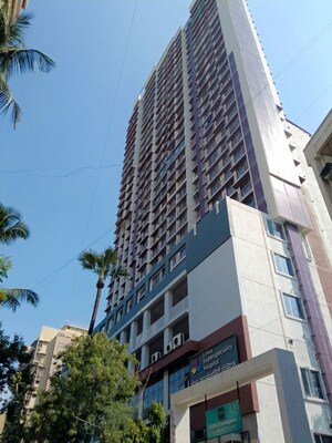 2 BHK Apartment For Rent in Ami One, Borivali West