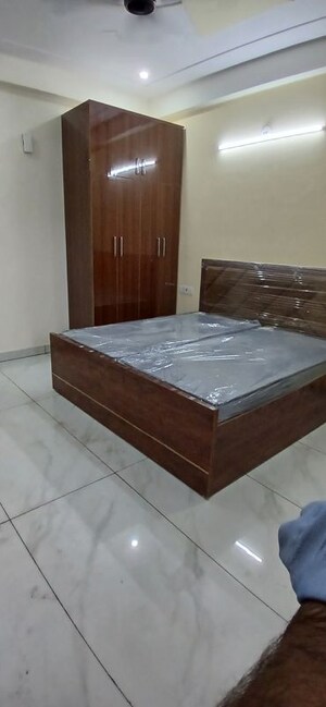 Furnished Amenities in 1 RK Builder Floor at Sector 41 – for Rent