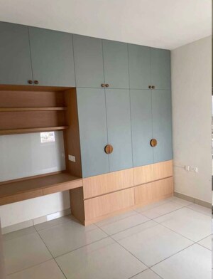 Bathroom in 3 BHK Apartment at Prestige Green Gables, Panathur – for Rent