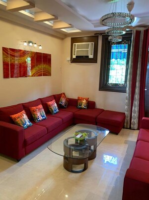 Living Room in 3 BHK Apartment at DLF Exclusive Floors, Sector 53 – for Rent