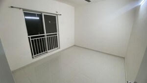 Room in 2 BHK Apartment at Godrej Nurture Pune, Mamurdi – for Rent