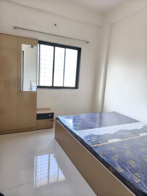 Room in 2 BHK Apartment at Kharadi – for Rent