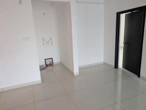 Bathroom in 4 BHK Apartment at Niharika Skyline, Manikonda – for Rent