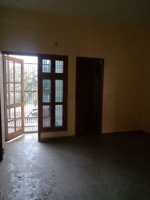 Room in 3 BHK Builder Floor at RWA Apartments Sector 47, Sector 47 – for Rent